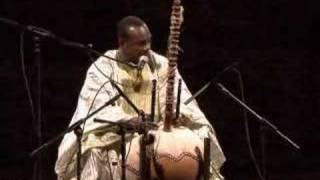 Toumani Diabaté  Cantelowes live at El Real Alcazar [upl. by Adiarf]