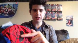 Zentai zone ultimate comics spiderman costume review [upl. by Rochester637]