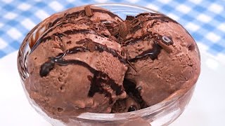 Helado de Chocolate fácil y delicioso  4 Ingredientes y SIN máquina heladera [upl. by Layap388]