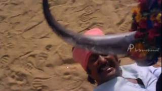 Murattu Kaalai  Tamil Movie  Scenes  Clips  Comedy  Songs  Rajni bull fight [upl. by Gehlbach]