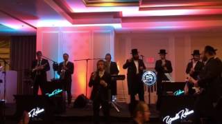 Child soloist avrum chaim green sings כה אמר השם from MBD [upl. by Drofdarb]