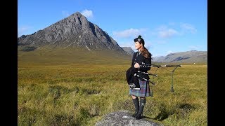 Flowers of the Forest Dark Isle Bagpiper [upl. by Aserehtairam]