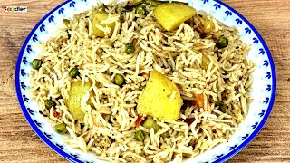 Aloo Matar PulaoPulao RecipeMix Vegetable Pulao [upl. by Naelcm]