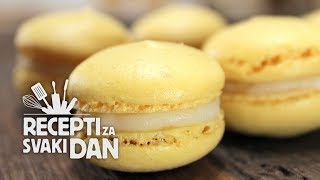 Macarons  video recept [upl. by Mackenie895]