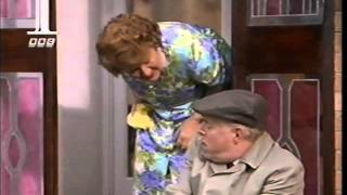 Christmas on BBC1 1994 Keeping Up Appearances trailer [upl. by Redman]