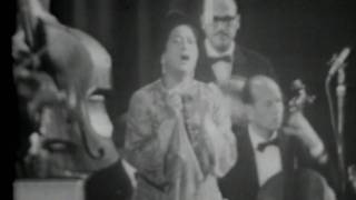 Umm Kulthum  أم كلثوم  live quotAl Atlalquot English subtitles [upl. by Eidolem102]