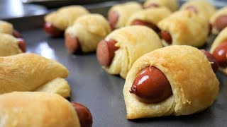 Crescent Roll Mini Hot Dogs  Very Easy [upl. by Hsirahc800]