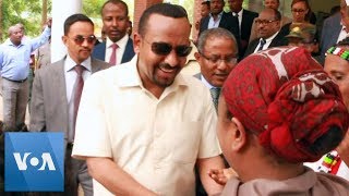 Ethiopia PM Abiy Ahmed Meets Protest Leaders in Sudan [upl. by Lleksah]